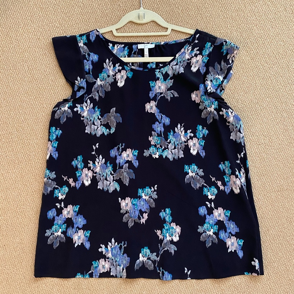 Joie short sleeve black top size small